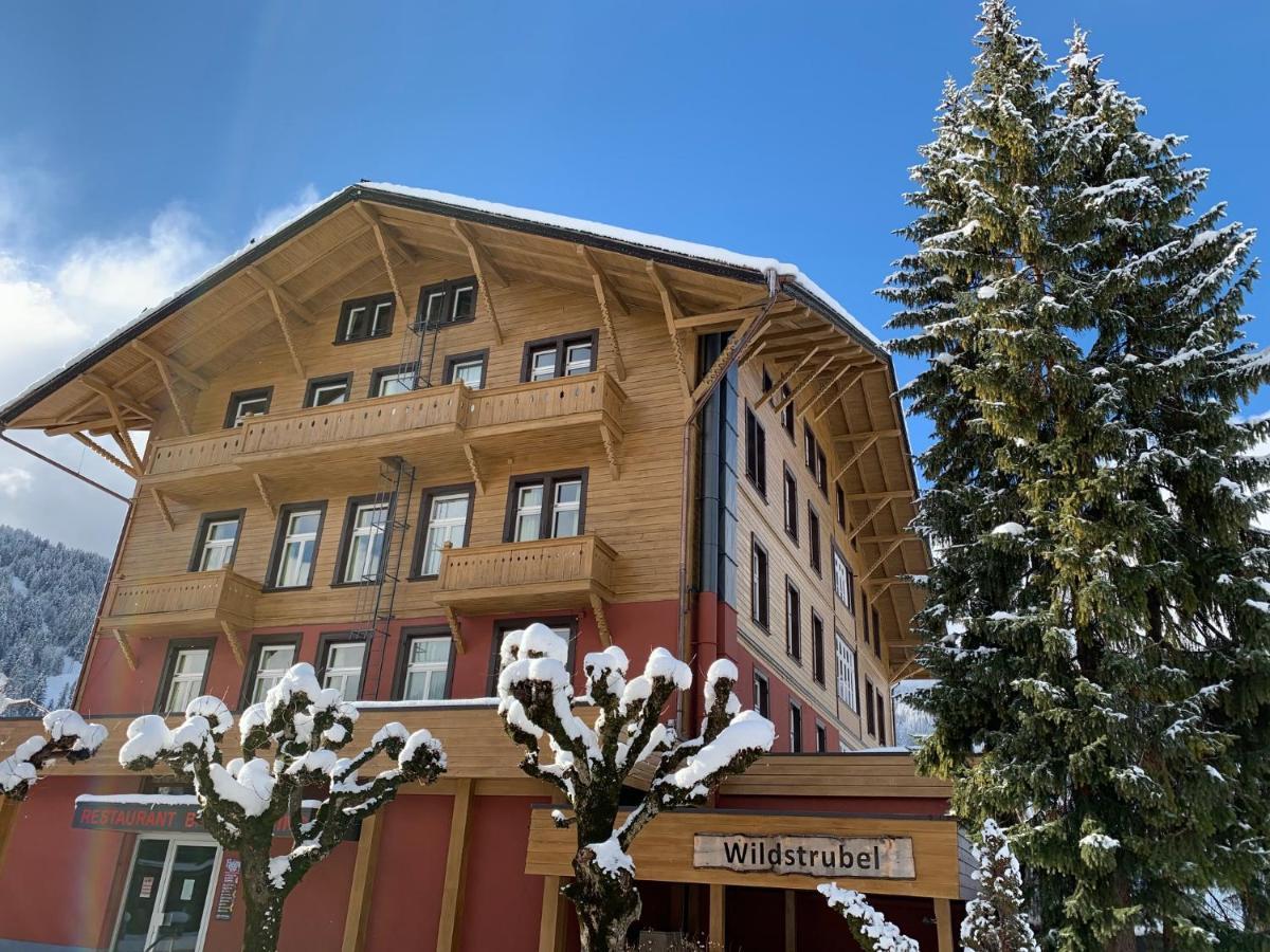 Sporthotel Wildstrubel Lenk Exteriör bild