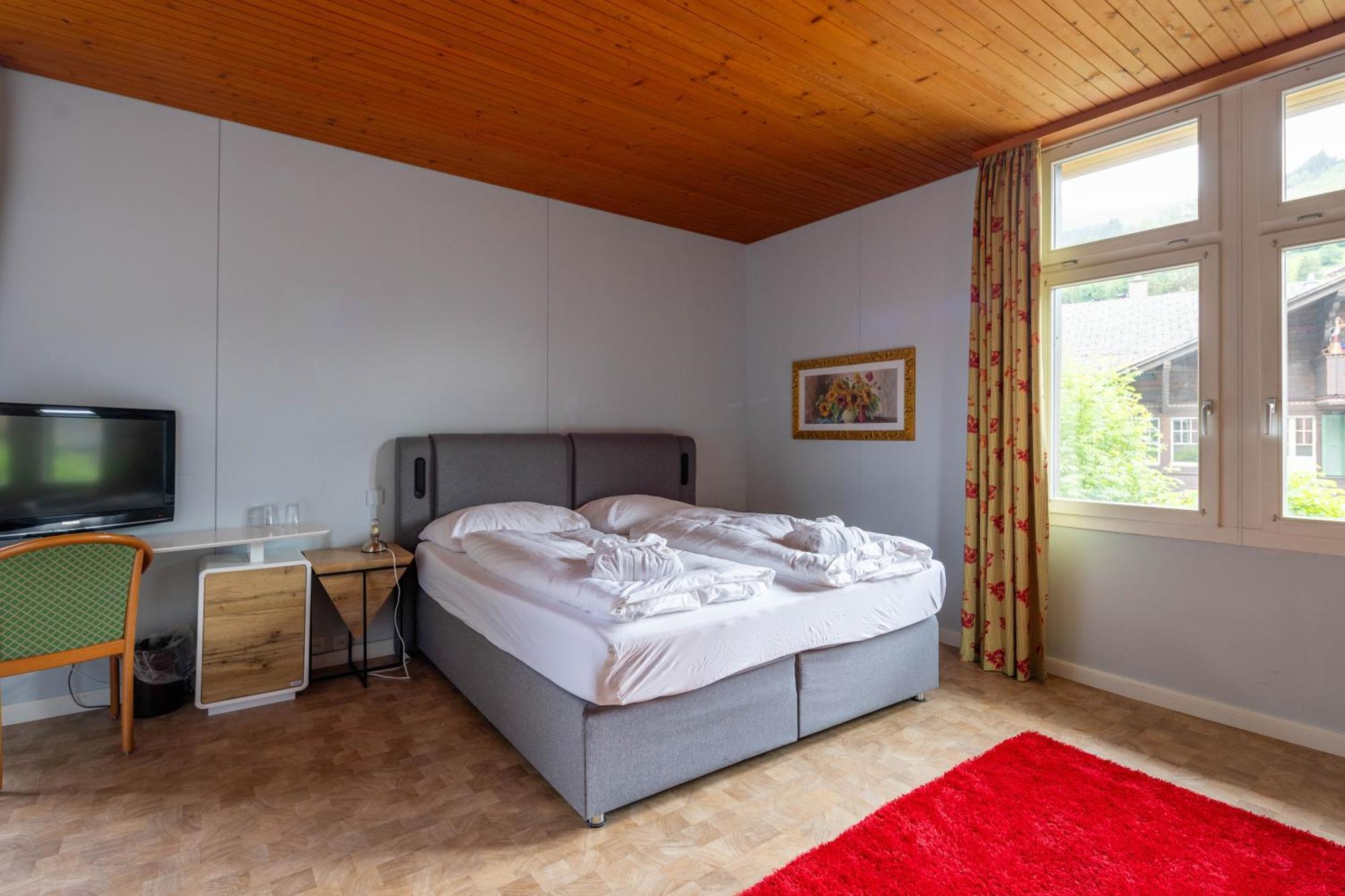 Sporthotel Wildstrubel Lenk Exteriör bild