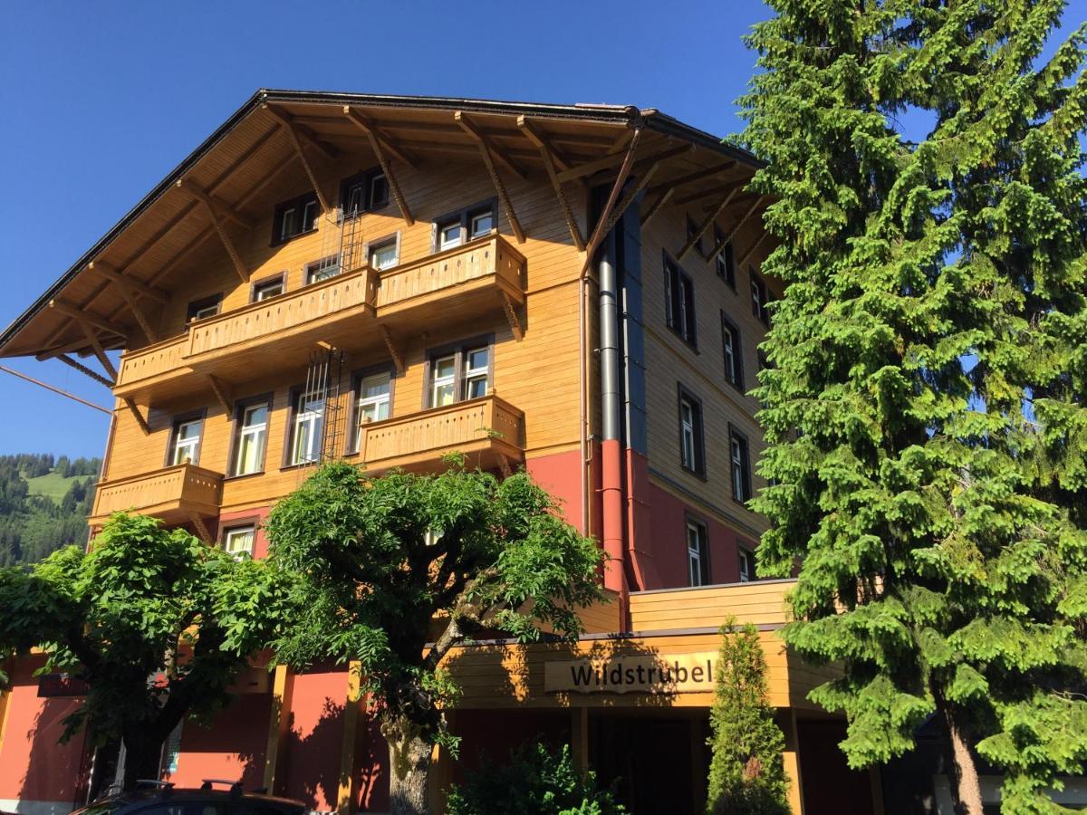 Sporthotel Wildstrubel Lenk Exteriör bild